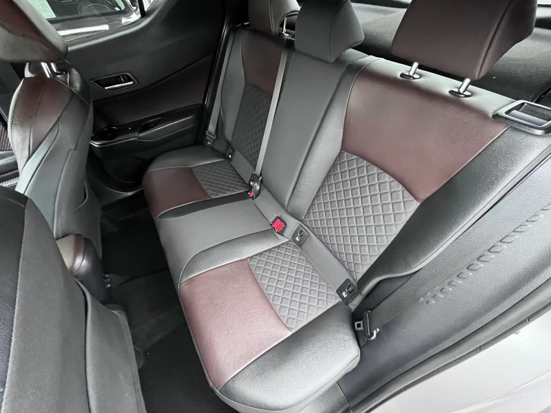 Toyota C-HR Hybrid / GPL, снимка 15 - Автомобили и джипове - 52566047