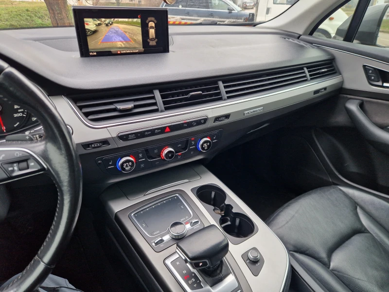 Audi Q7 Бартер/Камера/Подгрев, снимка 15 - Автомобили и джипове - 53385114