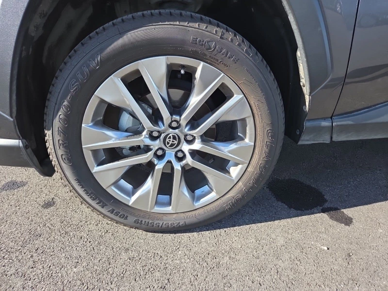 Toyota Rav4 XLE Premium, снимка 12 - Автомобили и джипове - 53406681