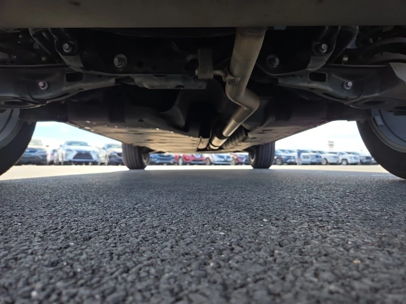 Toyota Rav4 XLE Premium, снимка 10 - Автомобили и джипове - 53406681