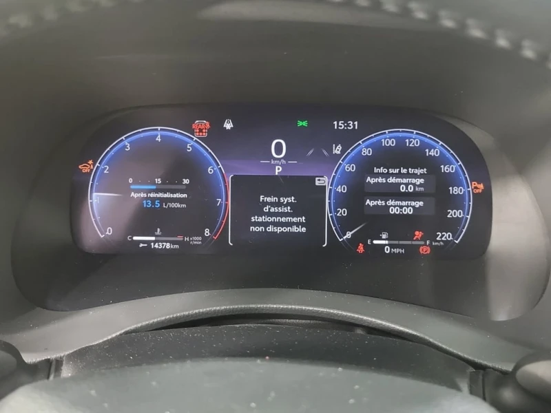 Toyota Highlander * PLATINUM * CARFAX * 7-местен * Без инциденти * , снимка 10 - Автомобили и джипове - 53437960