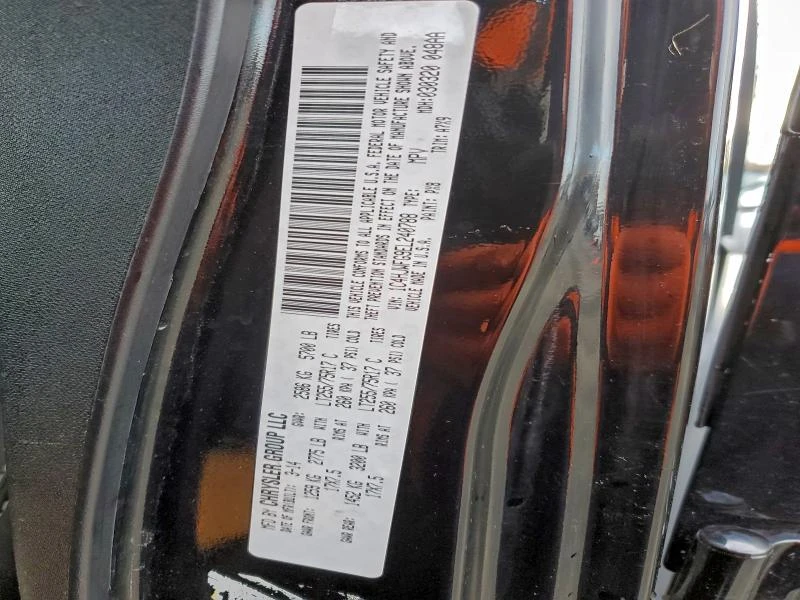 Jeep Wrangler 3.6L 6 4x4 w/Rear Wheel Drv - изображение 5