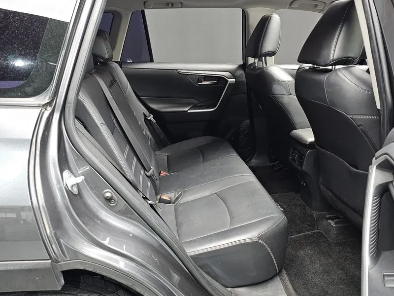 Toyota Rav4 2.5 2WD, снимка 11 - Автомобили и джипове - 54959398