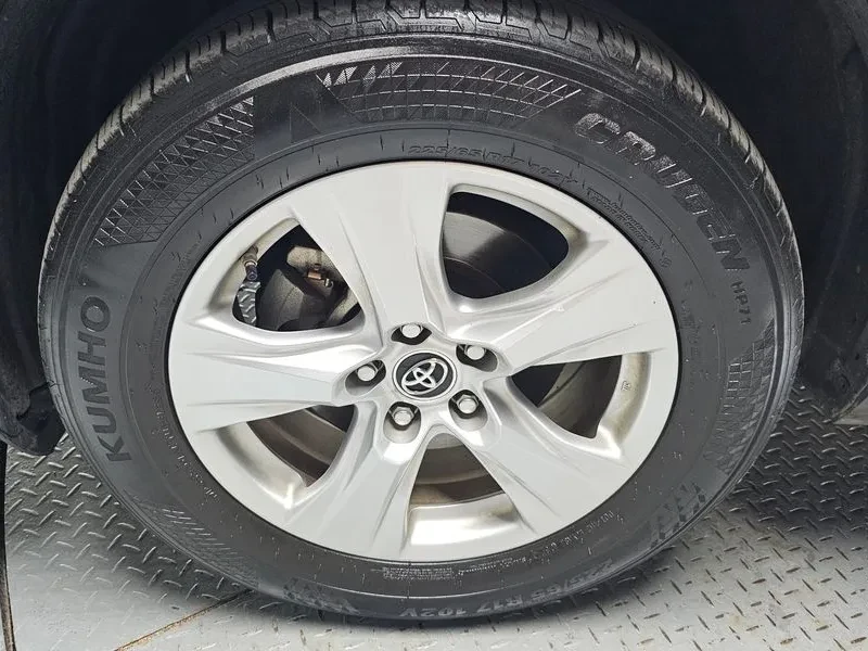 Toyota Rav4 2.5 2WD, снимка 5 - Автомобили и джипове - 54959398