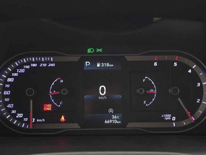 Hyundai Tucson Diesel 2.0 4WD| 136к.с.| ВКЛ.ТЕХНОТЕСТ, снимка 8 - Автомобили и джипове - 55517803