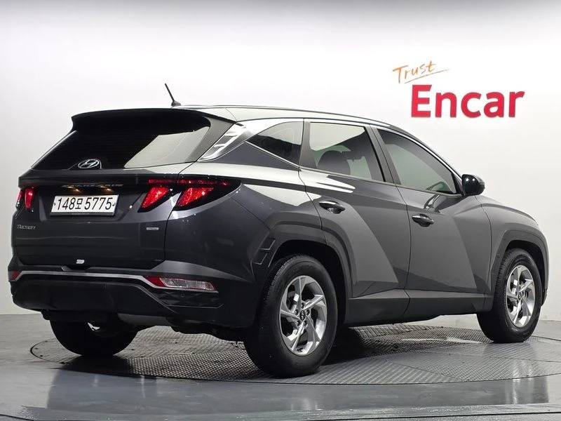 Hyundai Tucson Diesel 2.0 4WD| 136к.с.| ВКЛ.ТЕХНОТЕСТ, снимка 2 - Автомобили и джипове - 55517803