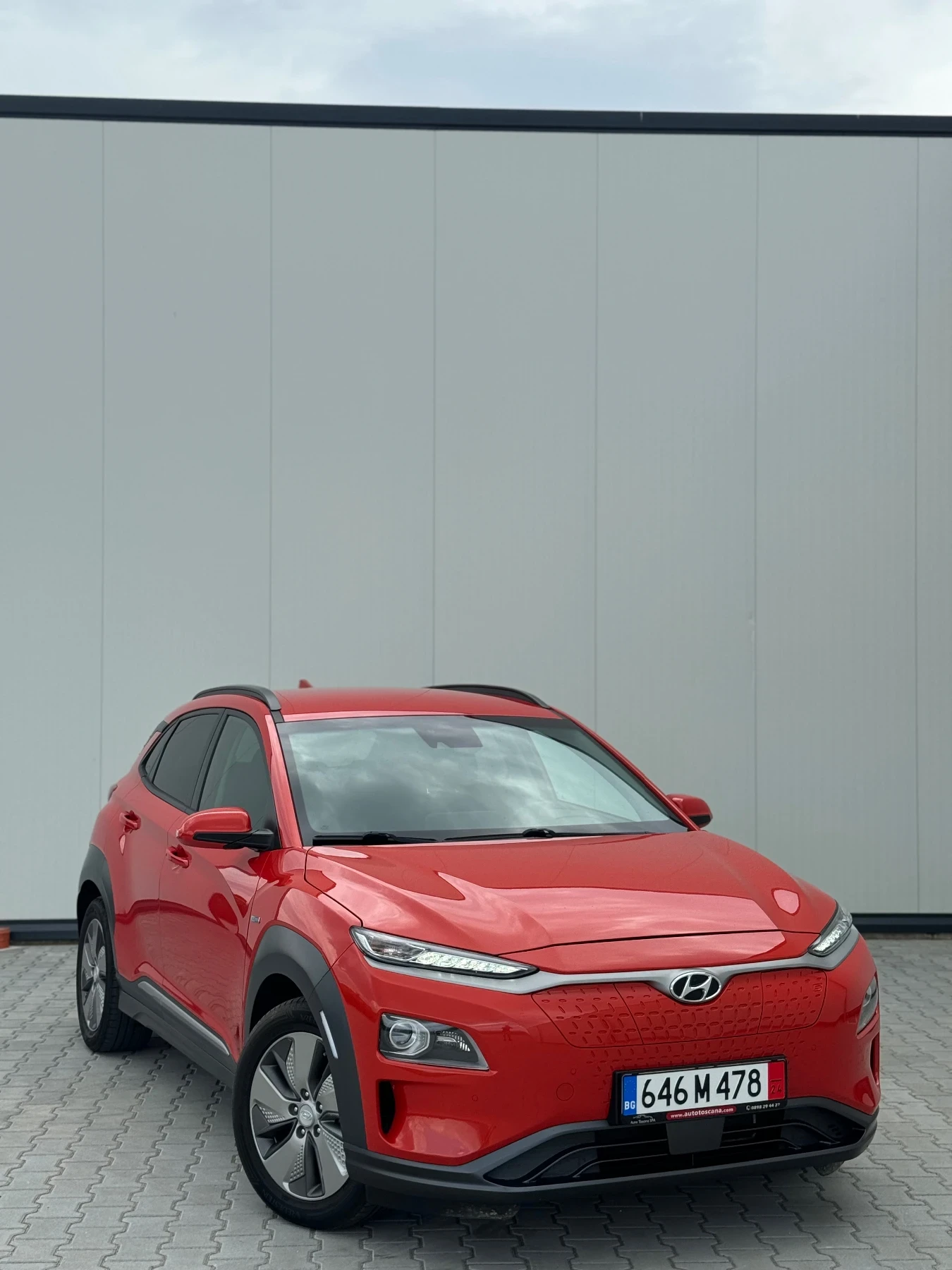 Hyundai Kona 64KW Premium - изображение 3