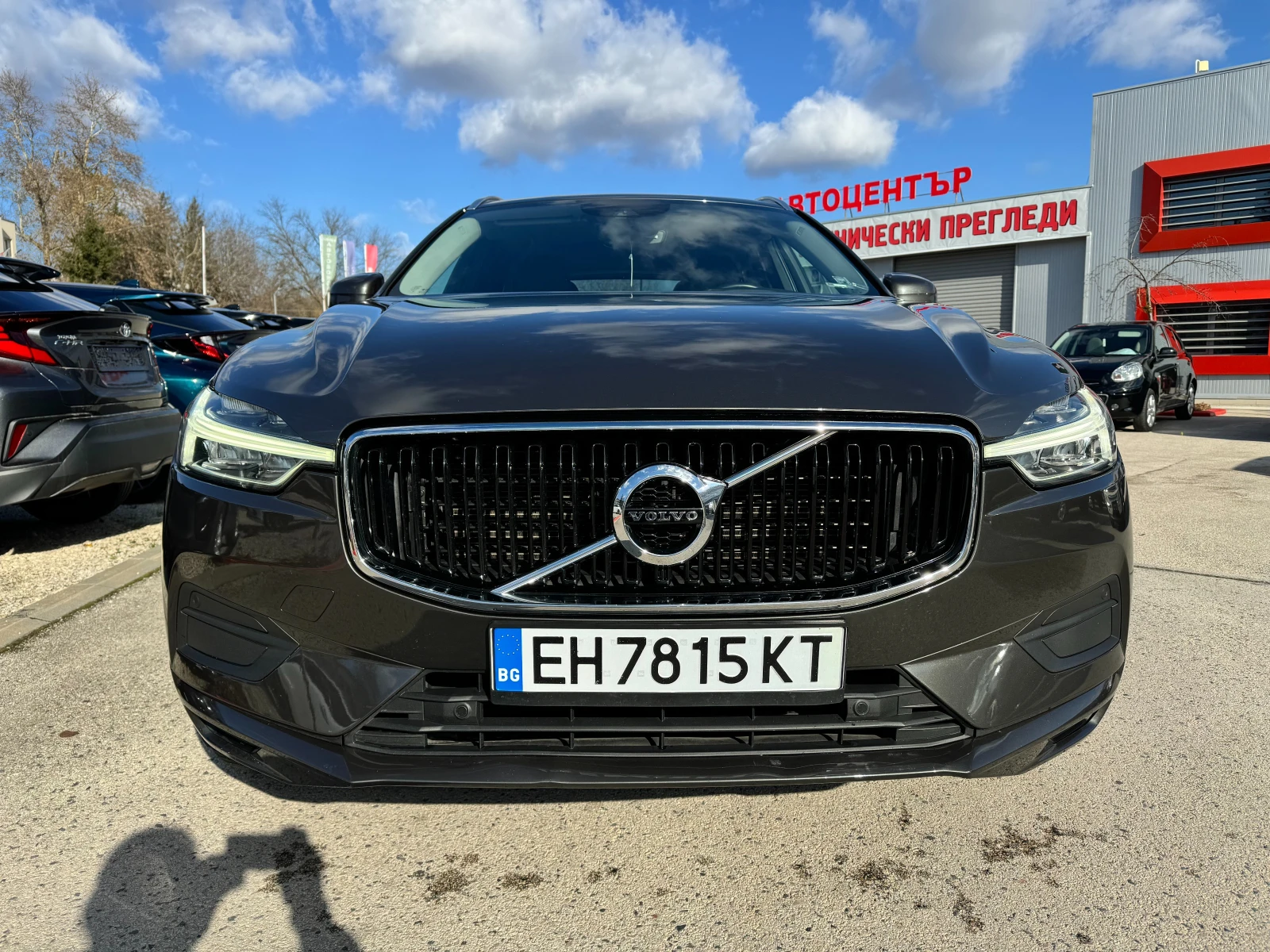 Volvo XC60 2.0D 190k.с.4x4 8ск. - изображение 2