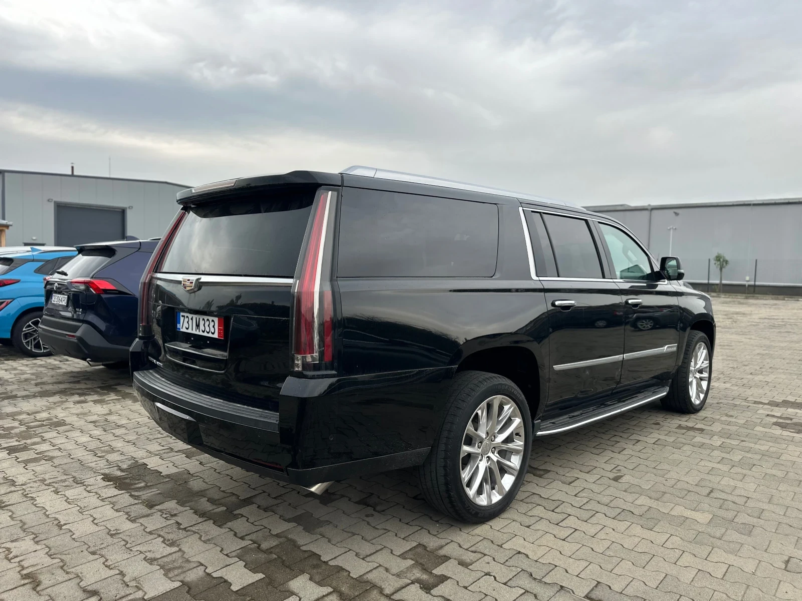 Cadillac Escalade ESV 6.2 ЛИЗИНГ - изображение 4