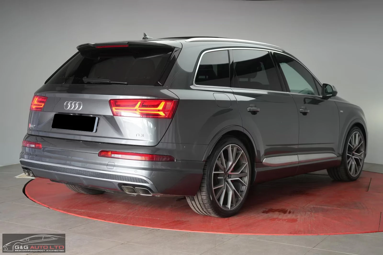 Audi SQ7 4.0TDI/435HP/QUATTRO/PANO/MEMO/HUD/LED/AHK/277G - изображение 4