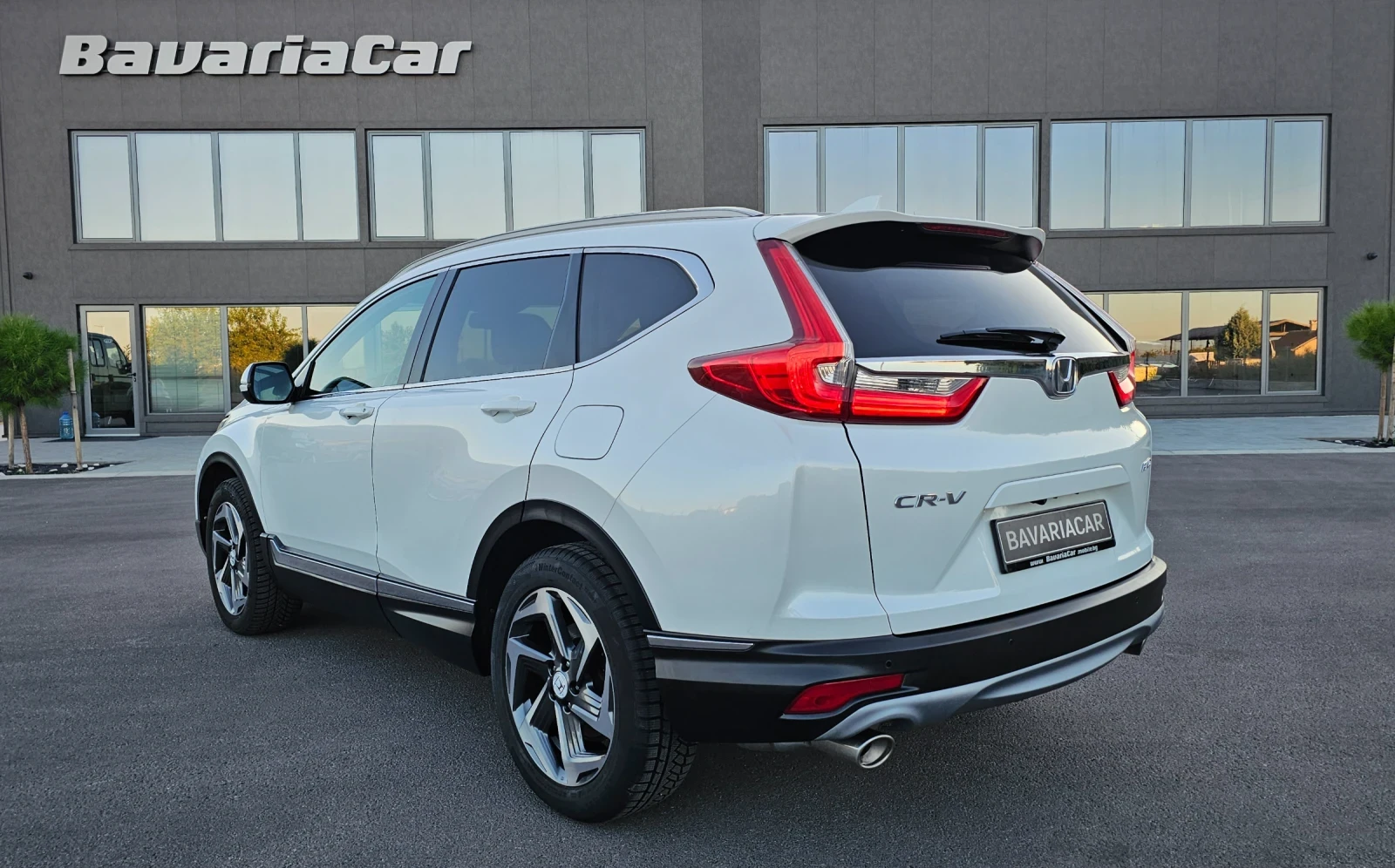Honda Cr-v Germany* Executive* 4x4* Aut.* Pano* Kam.* Key GO* - изображение 6