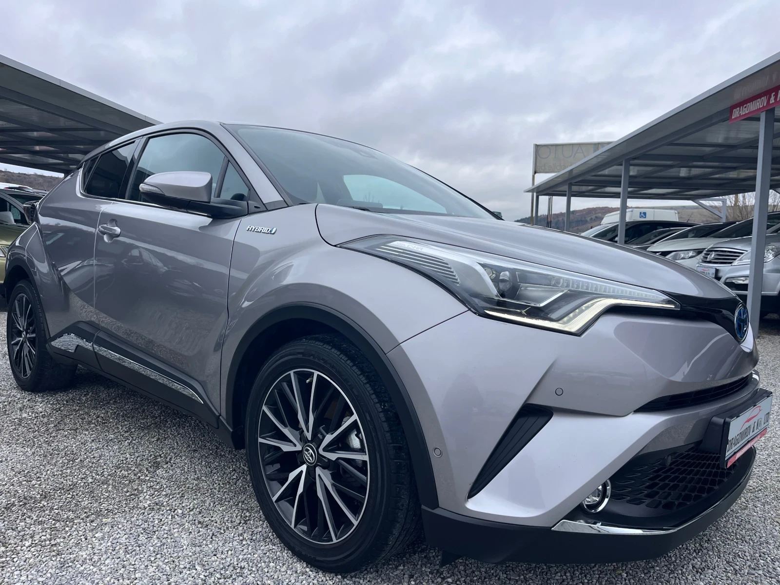 Toyota C-HR Hybrid / GPL | Mobile.bg   4