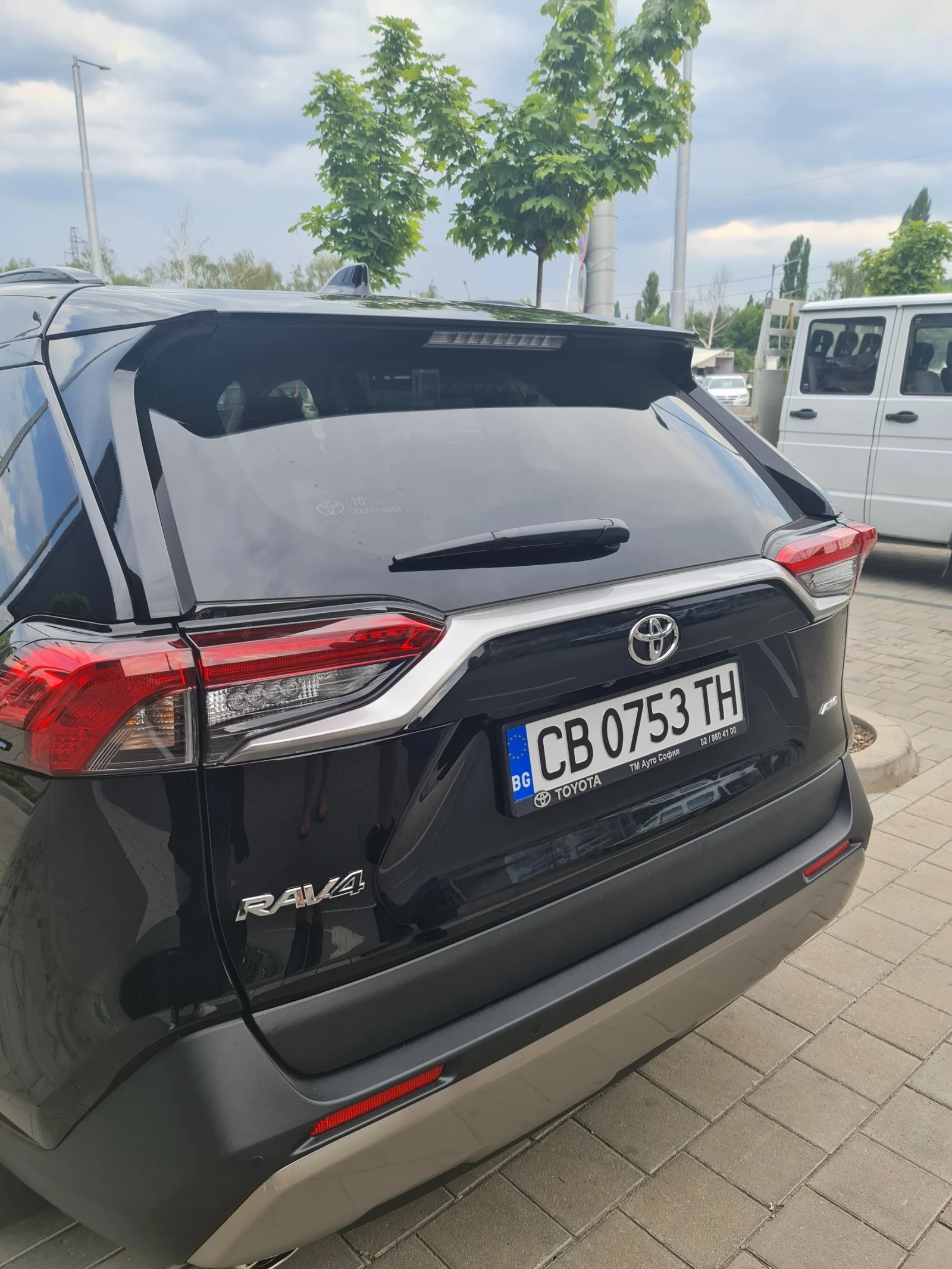 Toyota Rav4  - изображение 2