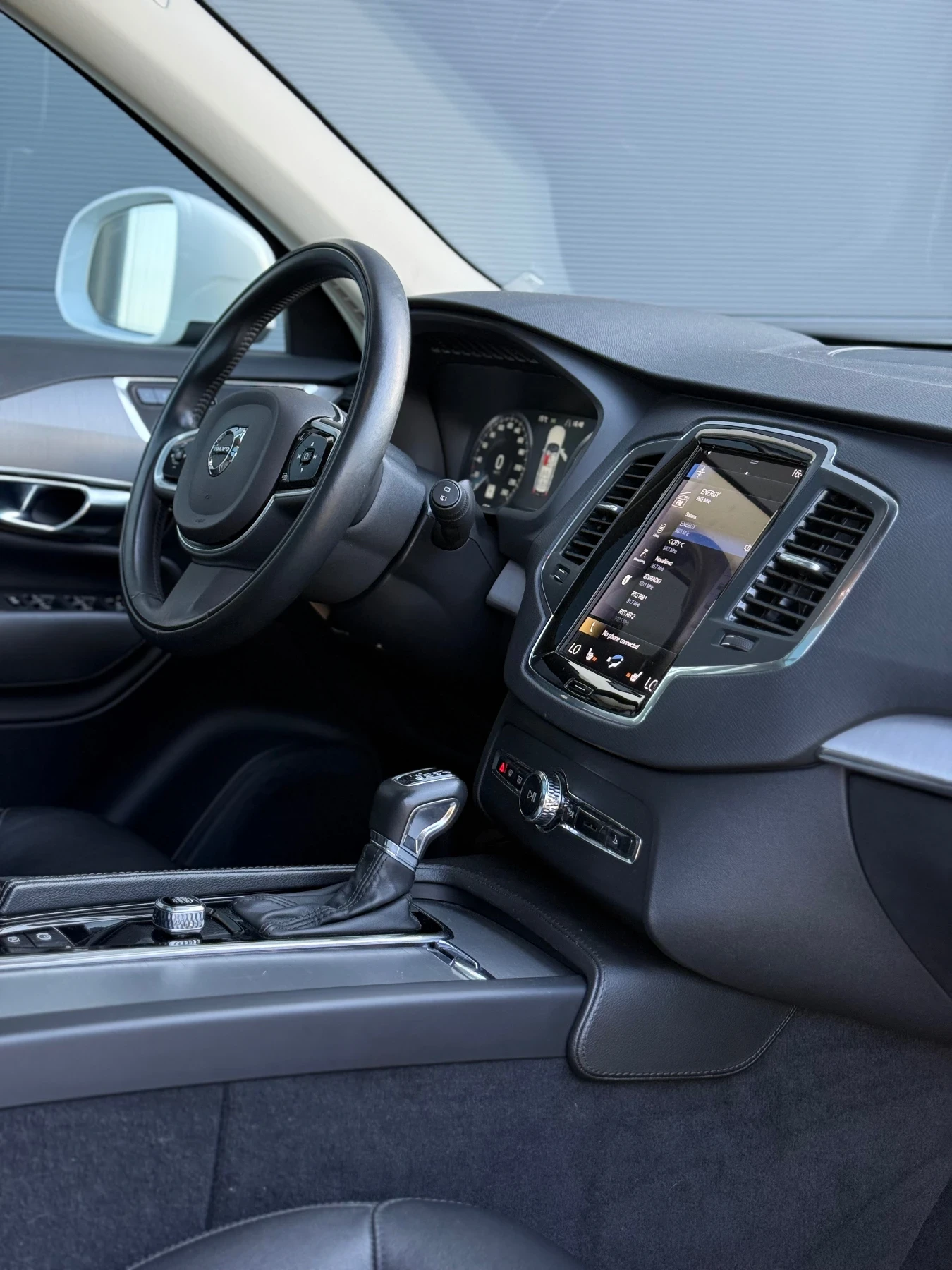 Volvo Xc90 T5* MOMENTUM* AWD* 7S* , снимка 9 - Автомобили и джипове - 53840848