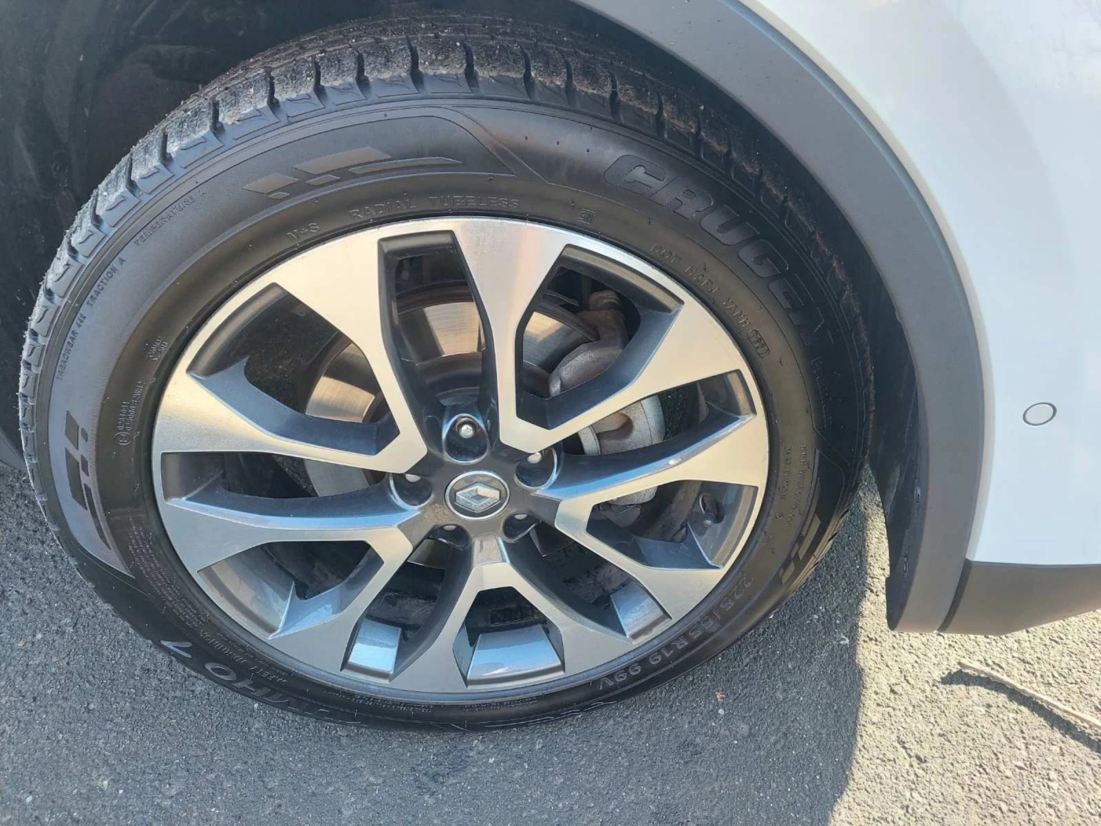 Renault Koleos, снимка 13 - Автомобили и джипове - 54236282