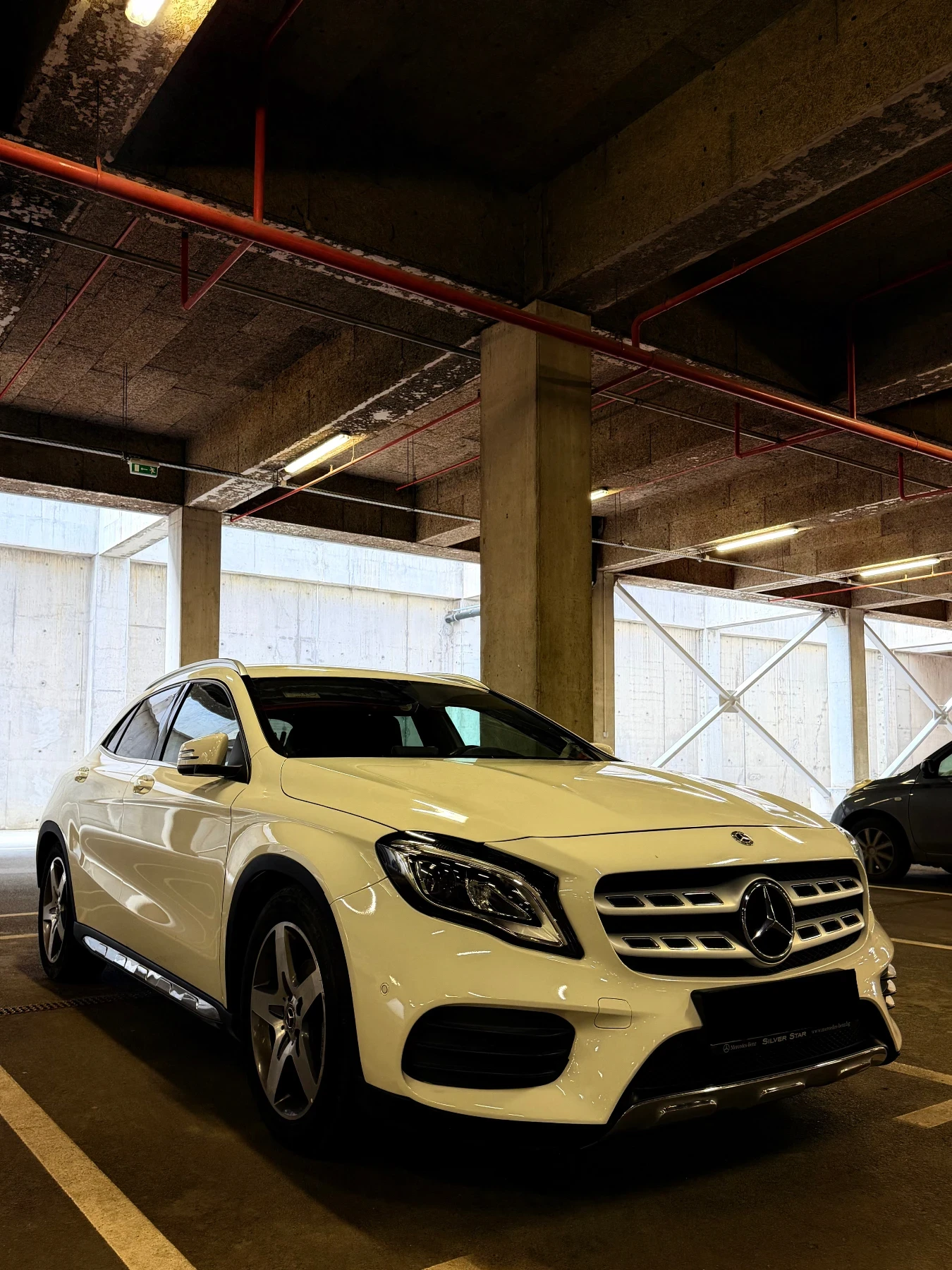 Mercedes-Benz GLA 200, снимка 15 - Автомобили и джипове - 54496830
