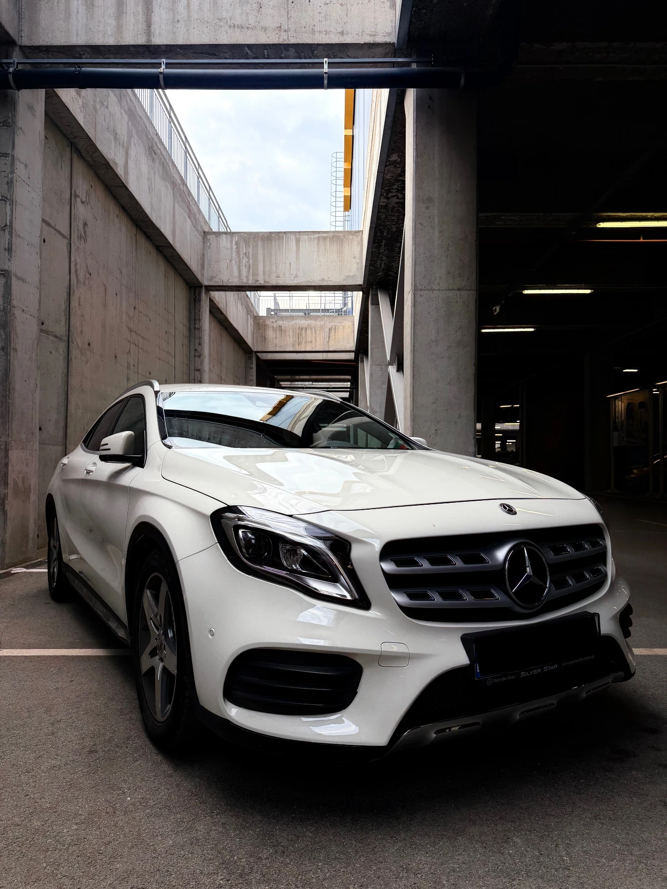 Mercedes-Benz GLA 200, снимка 7 - Автомобили и джипове - 54496830