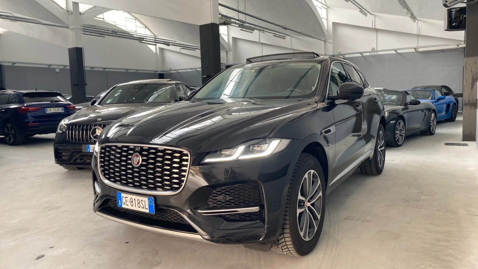 Jaguar F-PACE HSE, снимка 2 - Автомобили и джипове - 54621868