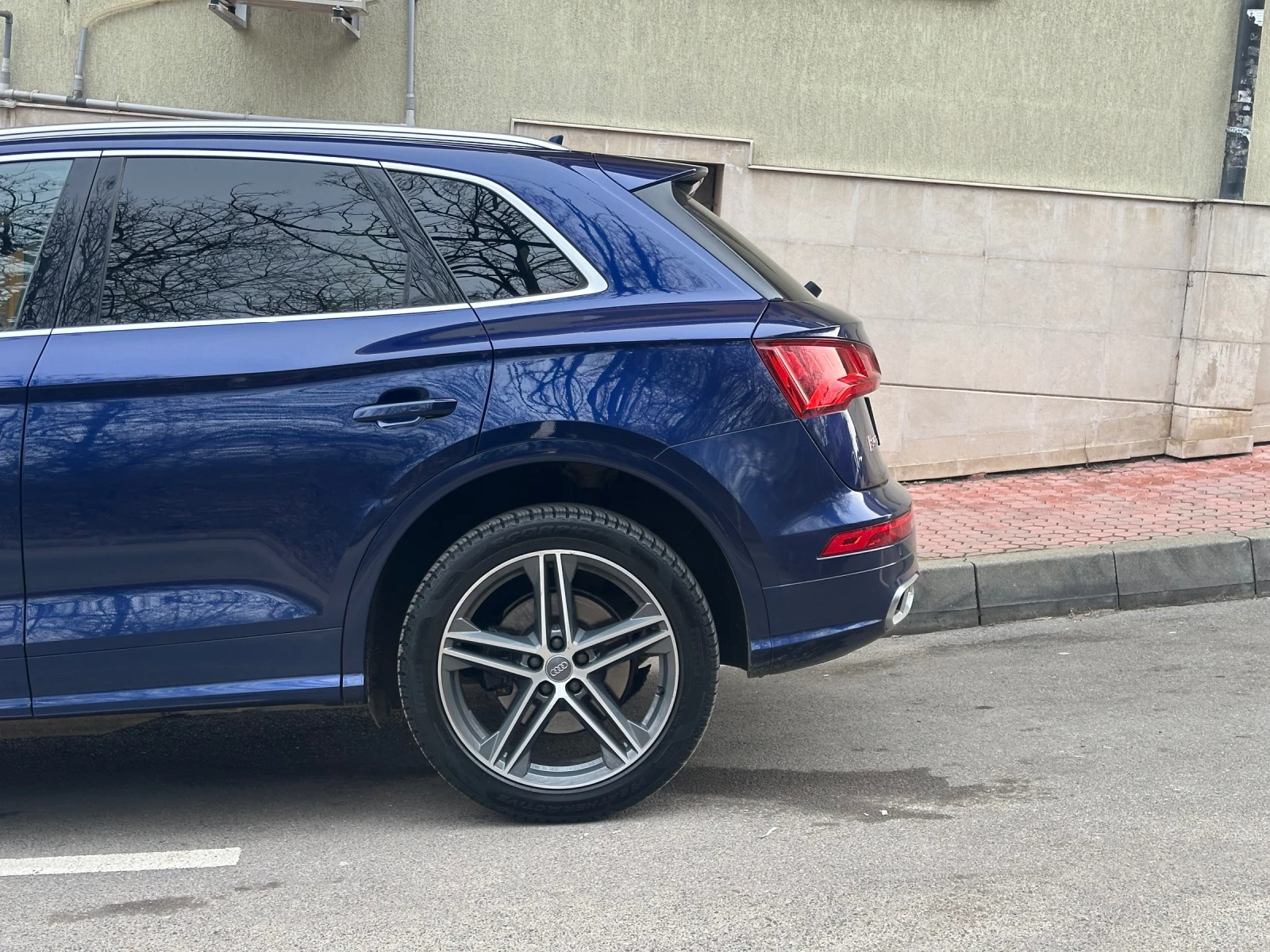 Audi SQ5 Premium Plus   Matrix   B&O   Air Suspension, снимка 10 - Автомобили и джипове - 54644094