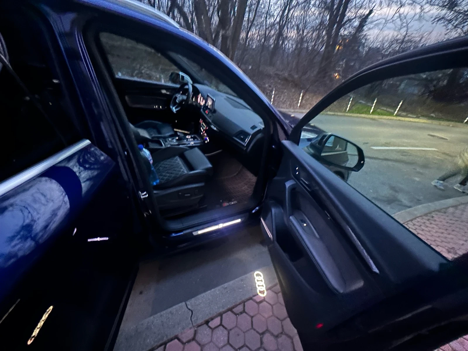 Audi SQ5 Premium Plus   Matrix   B&O   Air Suspension, снимка 15 - Автомобили и джипове - 54644094