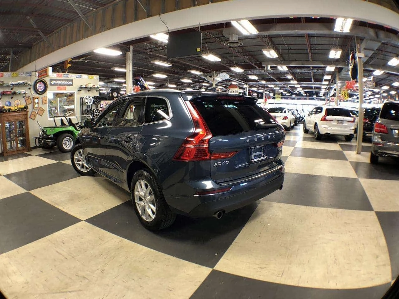 Volvo XC60 * MOMENTUM AWD LEATHER PAN/ROOF NAV B/SPOT CAMERA  | Mobile.bg � ����������� 5