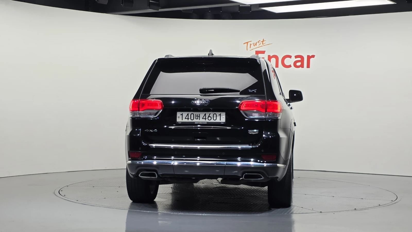 Jeep Cherokee 3.6* BLIND SPOT* ЕЛ. БАГАЖНИК* ЛЮК* КРАЙНА ЦЕНА, снимка 4 - Автомобили и джипове - 55594924