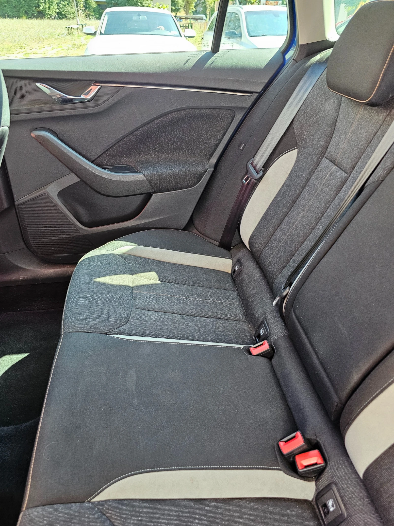 Skoda Kamiq Стайл+ Метан, снимка 8 - Автомобили и джипове - 55625589