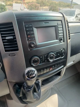 VW Crafter 2.0TDI* Климатик* 2xСтранични врати, снимка 3