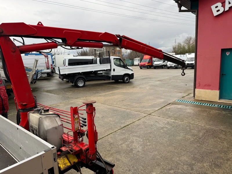 Nissan Capstar 3.0d* Климатик* Кран 1 тон, снимка 8 - Бусове и автобуси - 53028824