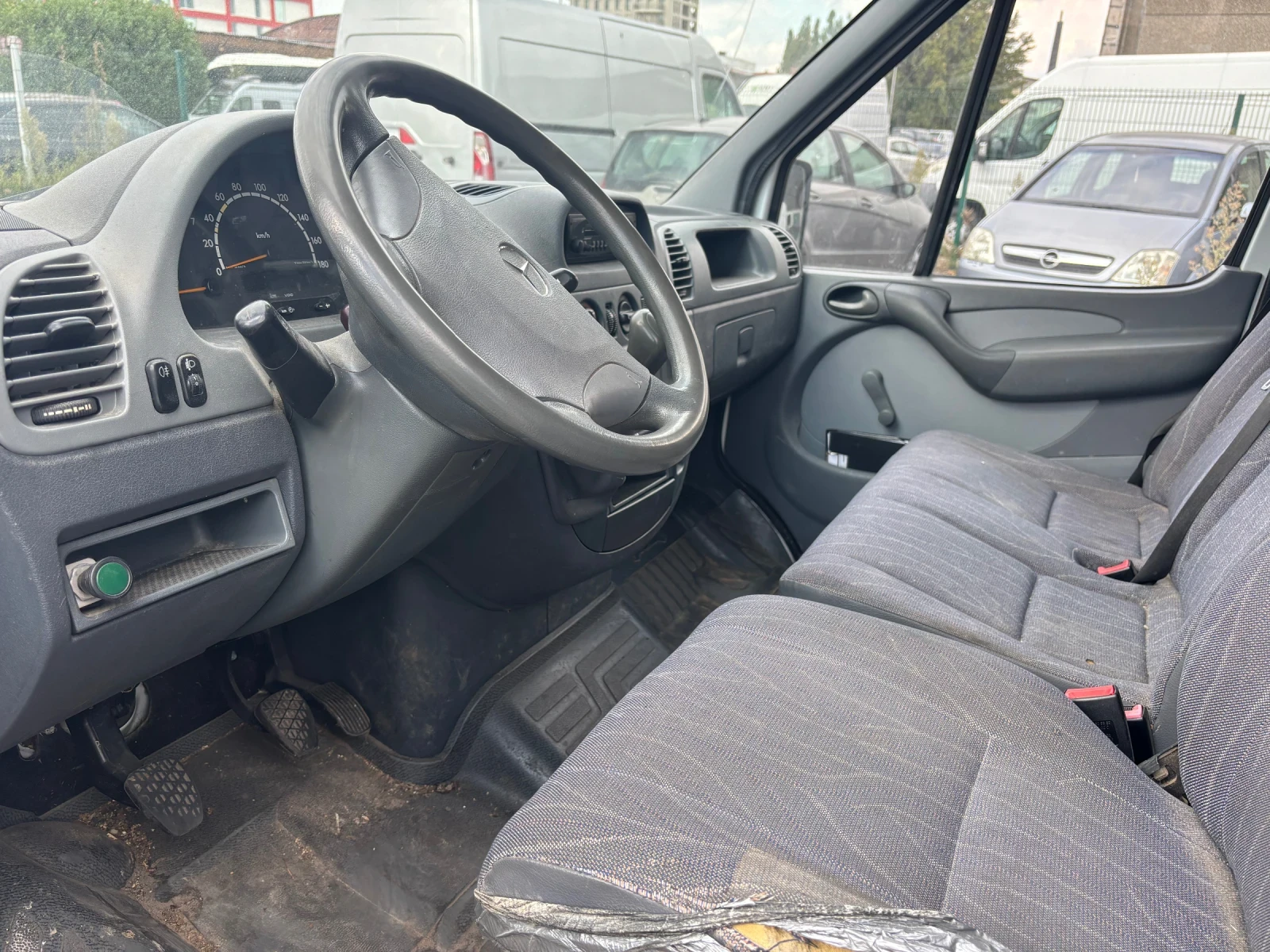 Mercedes-Benz Sprinter 411 2.2CDI 110k KAT B BORD - изображение 10