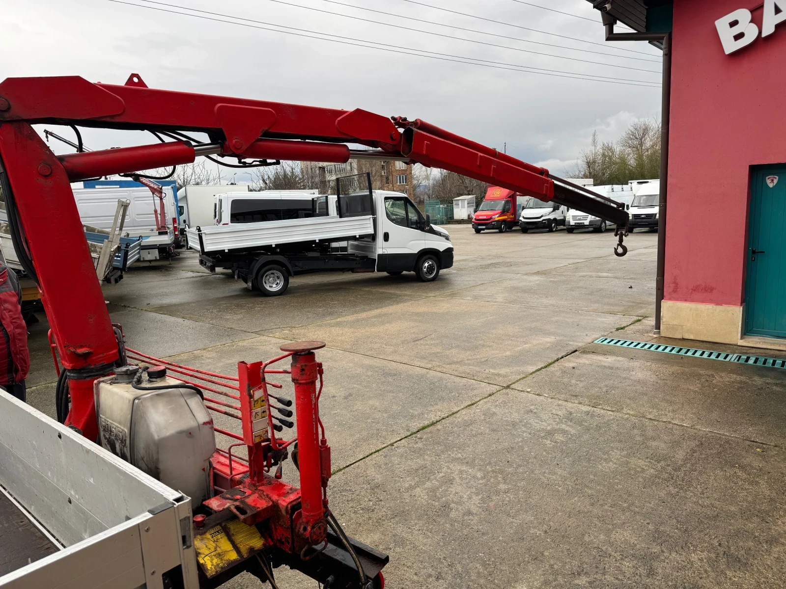 Nissan Capstar 3.0d* Климатик* Кран 1 тон - изображение 8