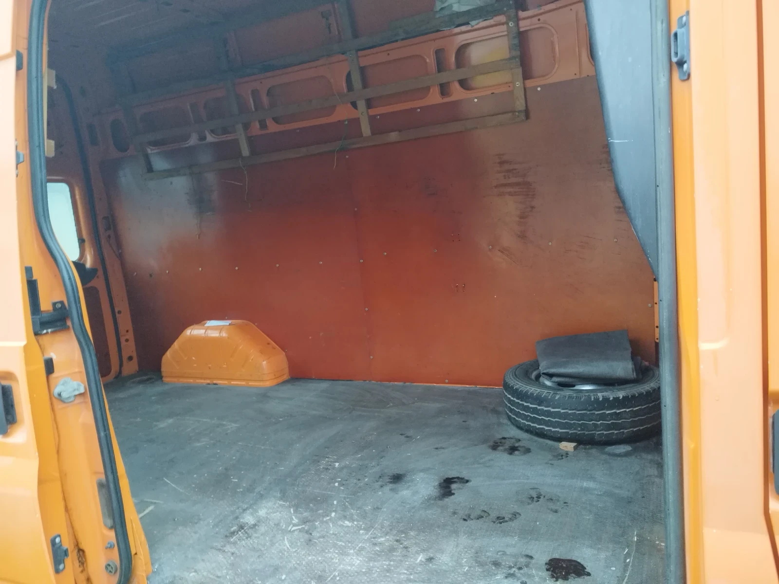 Ford Transit Ford Transit (V347)   ����������� 2.2 TDCi (110 �. | Mobile.bg � ����������� 11