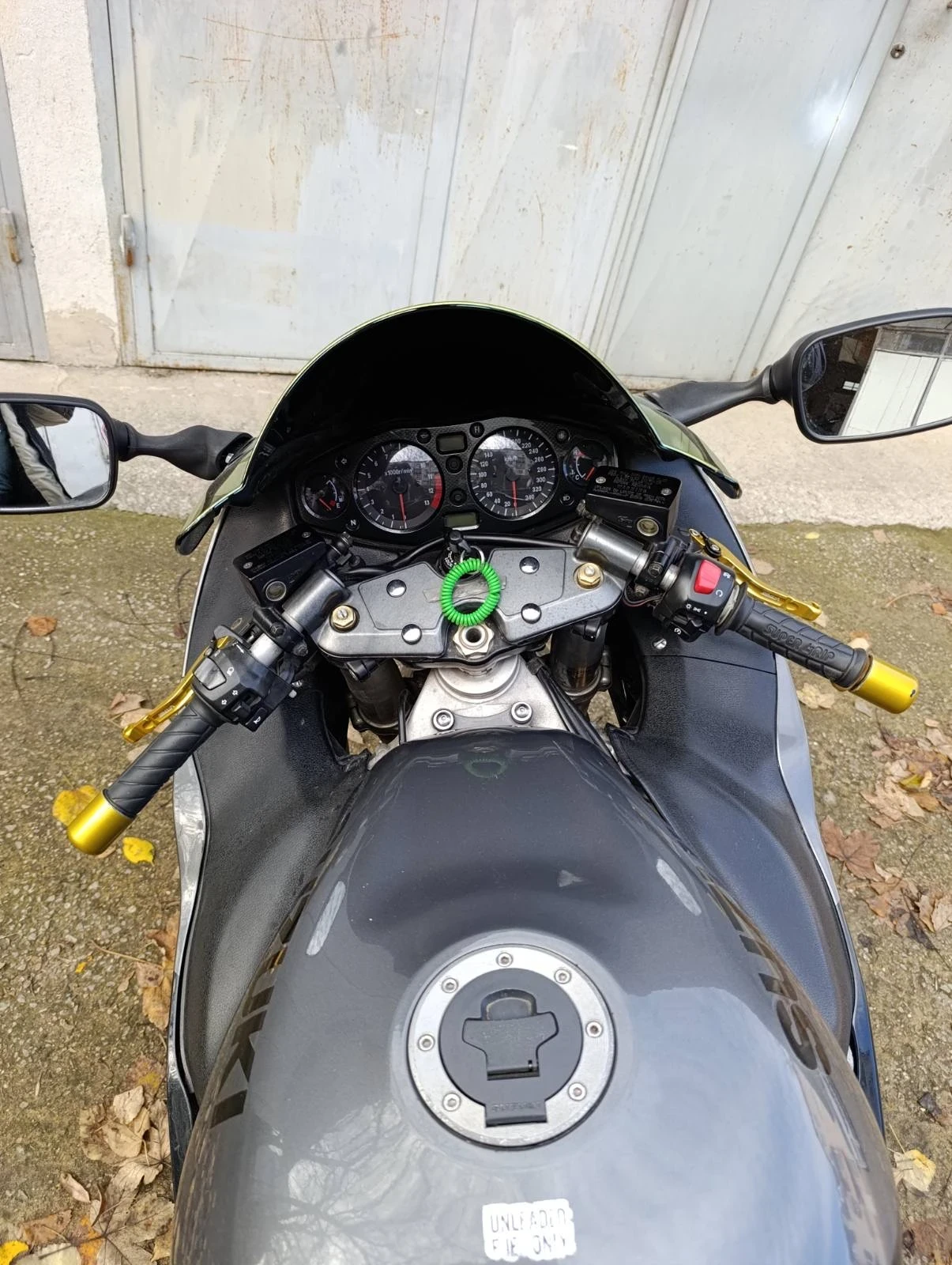 Suzuki Hayabusa GSXR 1300 R - изображение 5