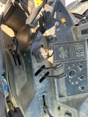 Трактор New Holland M160, снимка 5