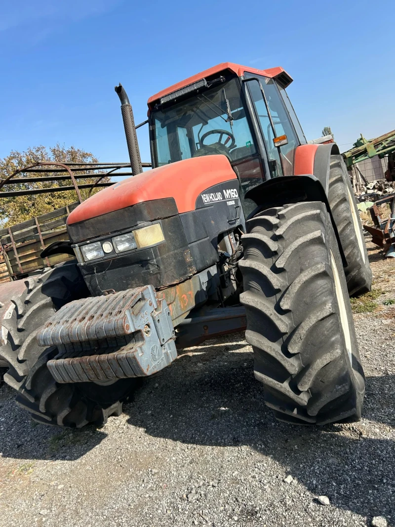 Трактор New Holland M160