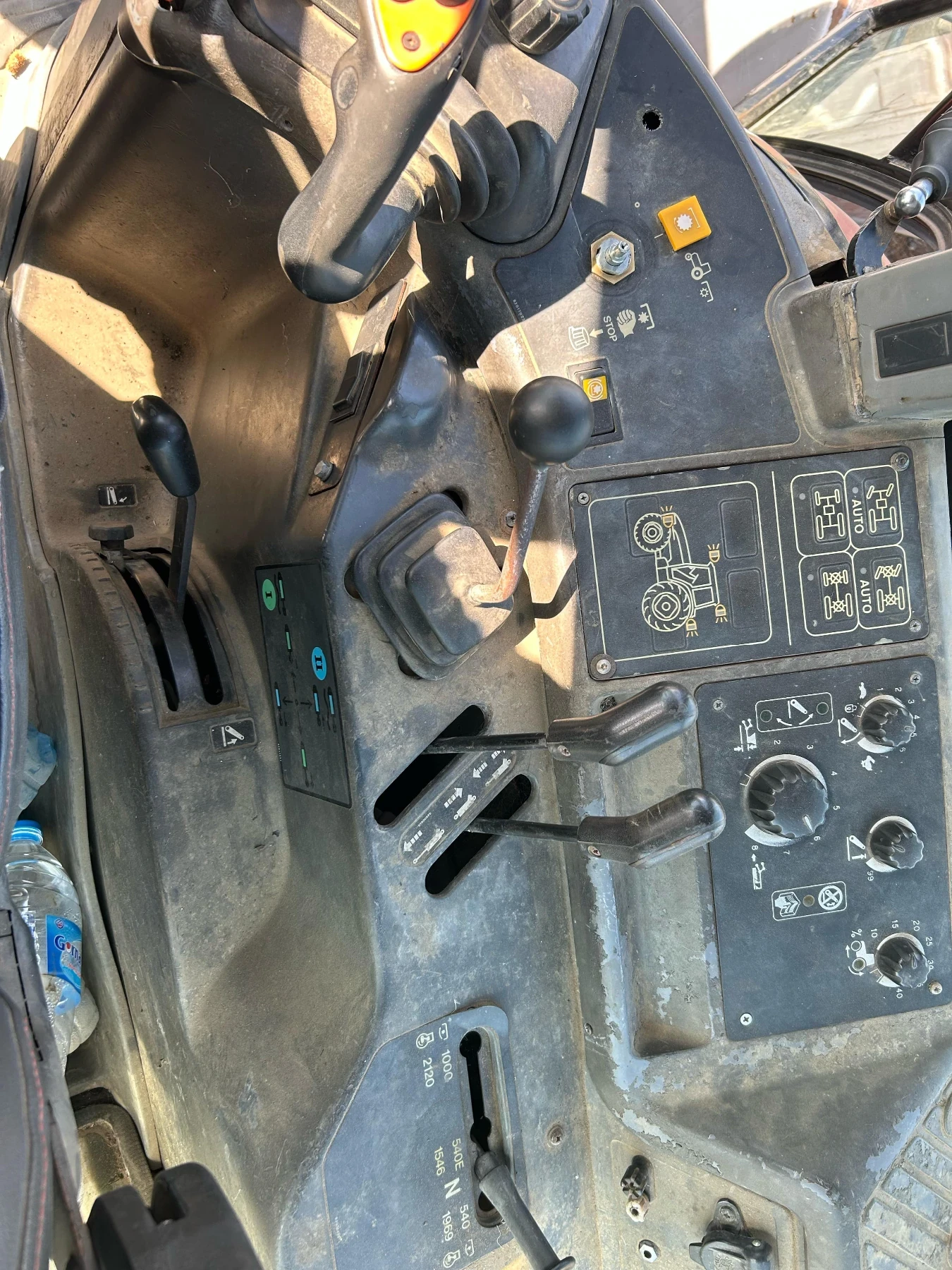 Трактор New Holland M160 - изображение 5