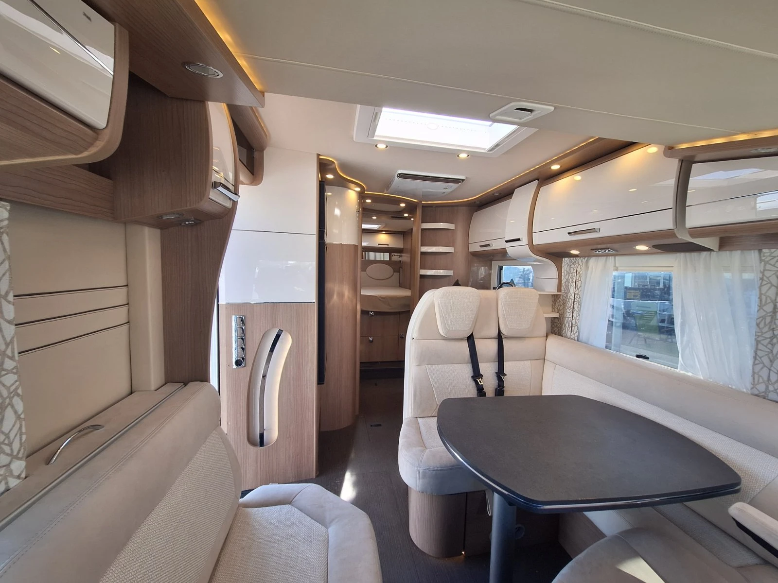 Кемпер Carthago C-Tourer I Fiat 144 QB, снимка 12 - Каравани и кемпери - 53871066