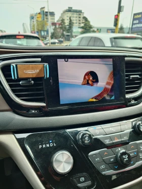 Chrysler Pacifica Touring L LPG, снимка 9