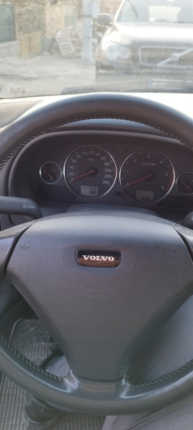 Volvo V40, снимка 5