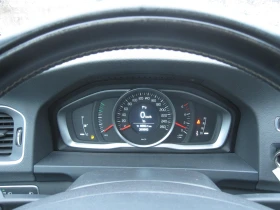 Volvo V60 Автомат, 2, 0-TDI, Navi, Кожа - 14990 лв. / 7664.27 € - 33466393 8