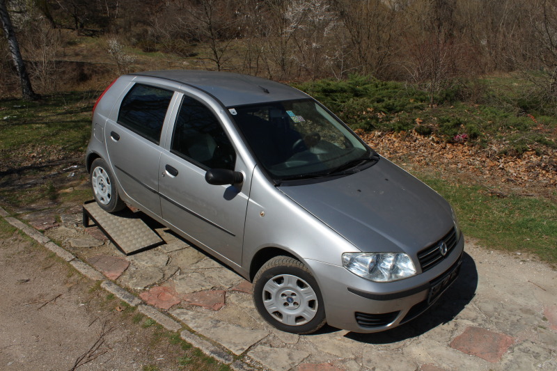 Fiat Punto 1.2I КЛИМАТИК, снимка 14 - Автомобили и джипове - 46426889