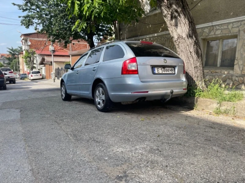 Skoda Octavia 1.6TDi 4X4 , снимка 4 - Автомобили и джипове - 47222854