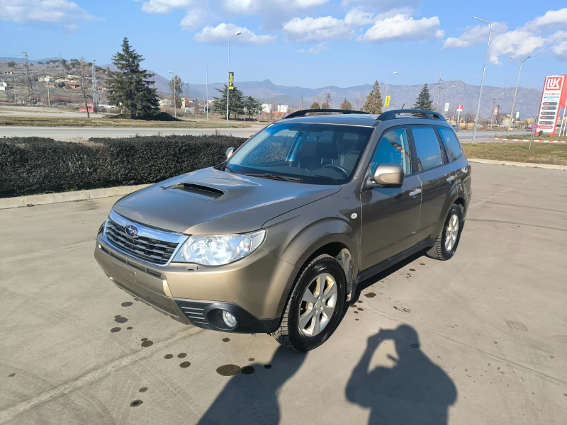 Subaru Forester, снимка 1 - Автомобили и джипове - 49146141