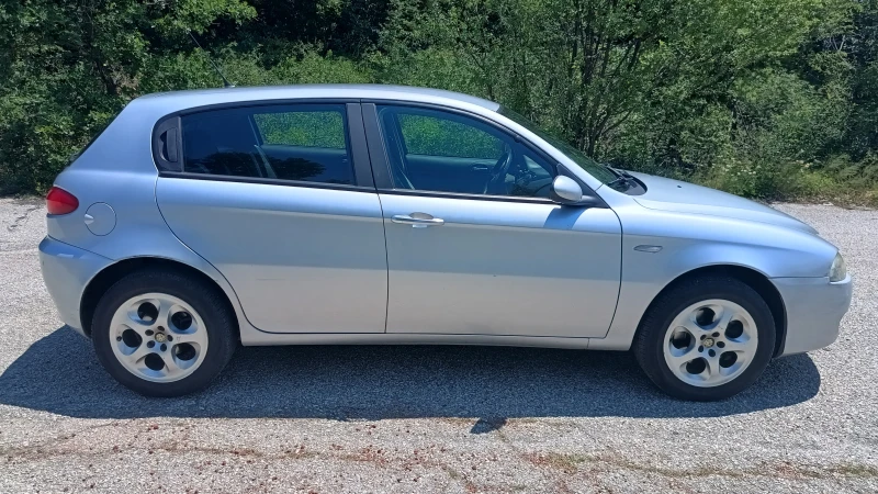 Alfa Romeo 147, снимка 4 - Автомобили и джипове - 52791210