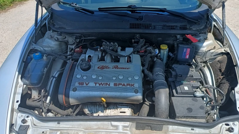 Alfa Romeo 147, снимка 8 - Автомобили и джипове - 52791210