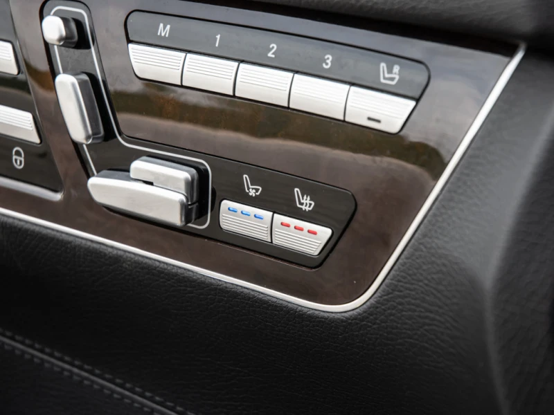 Mercedes-Benz CL 63 AMG Harman-Kardon / IWC / ОБДУХ МАСАЖ / FULLMAX , снимка 7 - Автомобили и джипове - 52749735