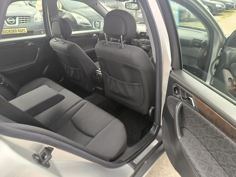 Mercedes-Benz C 200 2.0TD, снимка 9 - Автомобили и джипове - 52653413