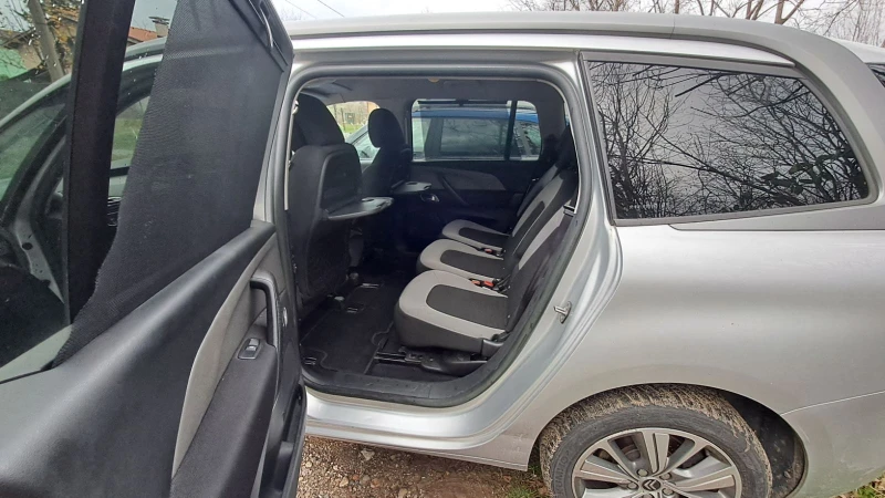 Citroen C4 Picasso 1.6 E-HDI. Euro5B. 7Местен, снимка 8 - Автомобили и джипове - 52861830