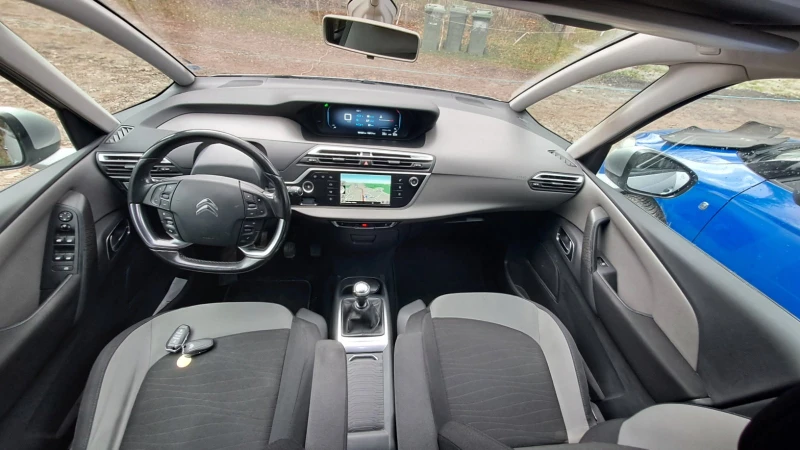 Citroen C4 Picasso 1.6 E-HDI. Euro5B. 7Местен, снимка 11 - Автомобили и джипове - 52861830