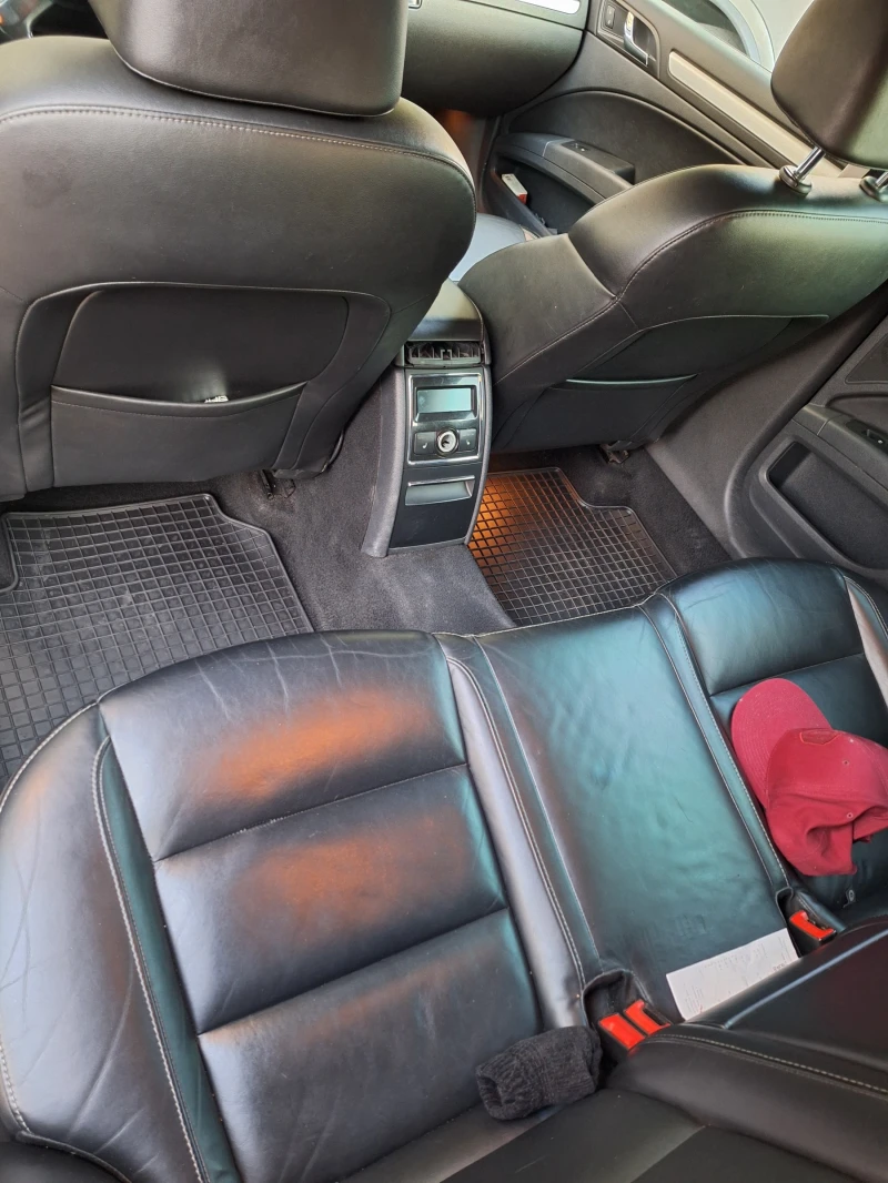 Skoda Superb 2.0 TDI  DSG facelift, снимка 11 - Автомобили и джипове - 53137928